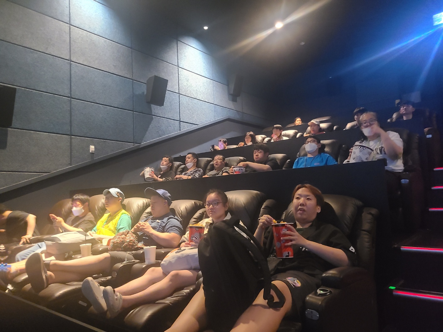 특별활동 (이용자 영화관람) - 슈퍼배트4