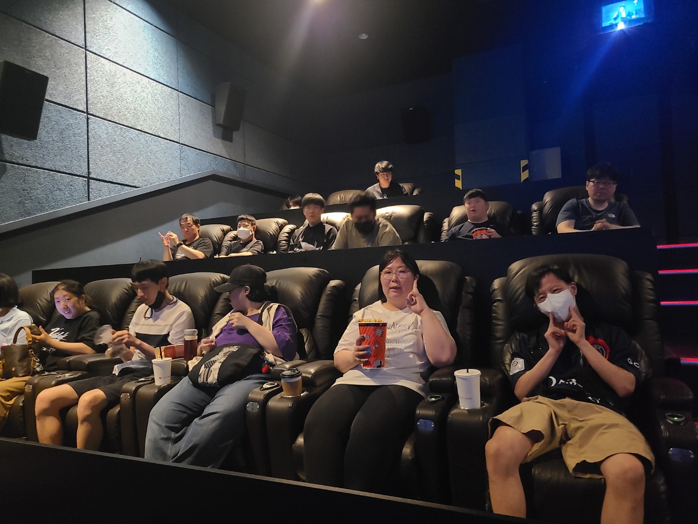 특별활동 (이용자 영화관람)